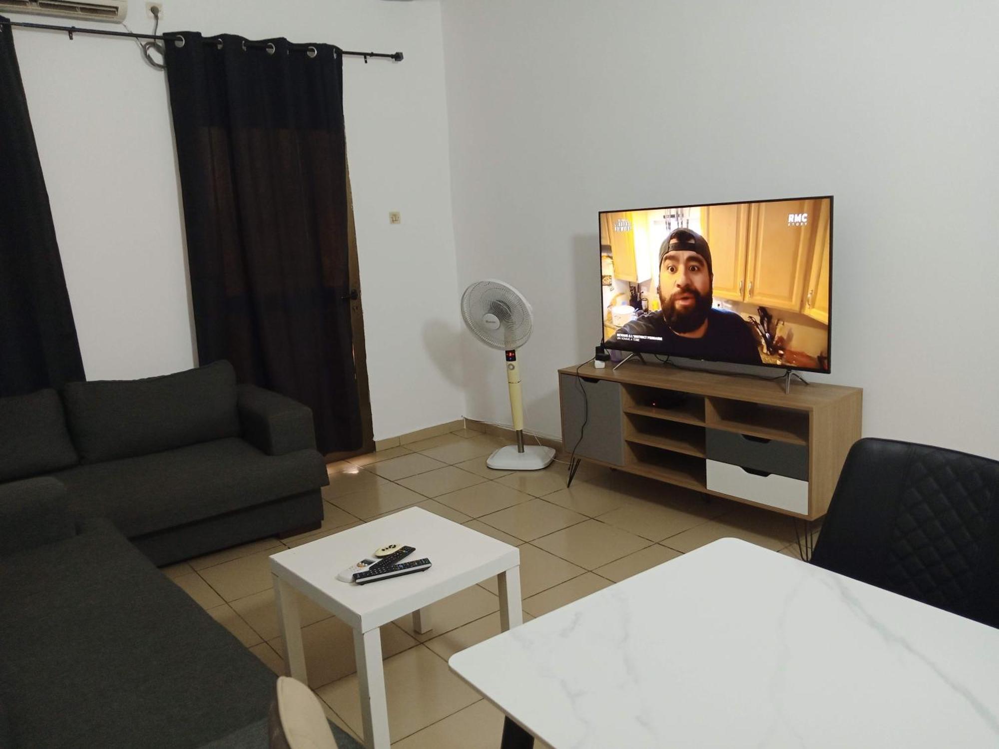 Апартаменти Hebertogo Casablanca Ломе Екстер'єр фото