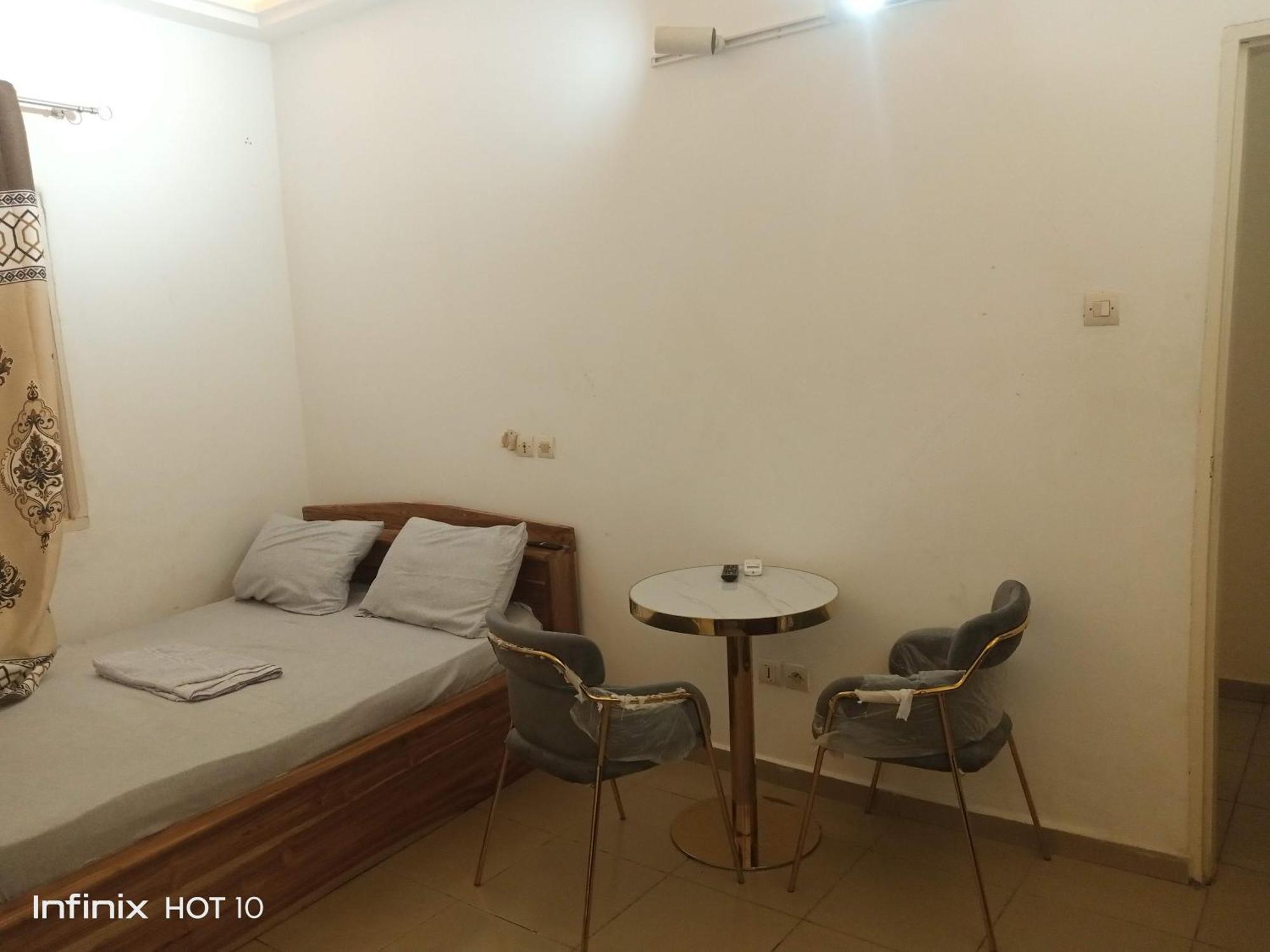Апартаменти Hebertogo Casablanca Ломе Екстер'єр фото